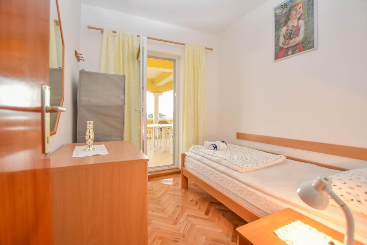 Apartments Dandelion Biograd Na Moru Extérieur photo