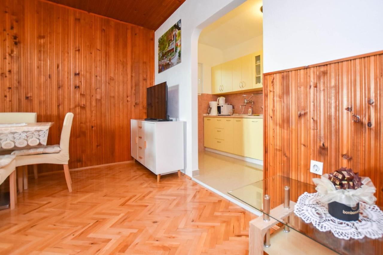 Apartments Dandelion Biograd Na Moru Extérieur photo