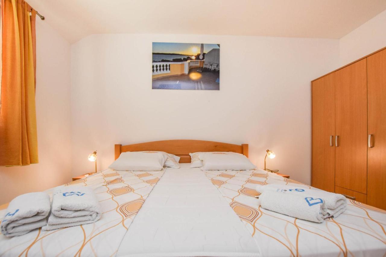 Apartments Dandelion Biograd Na Moru Extérieur photo