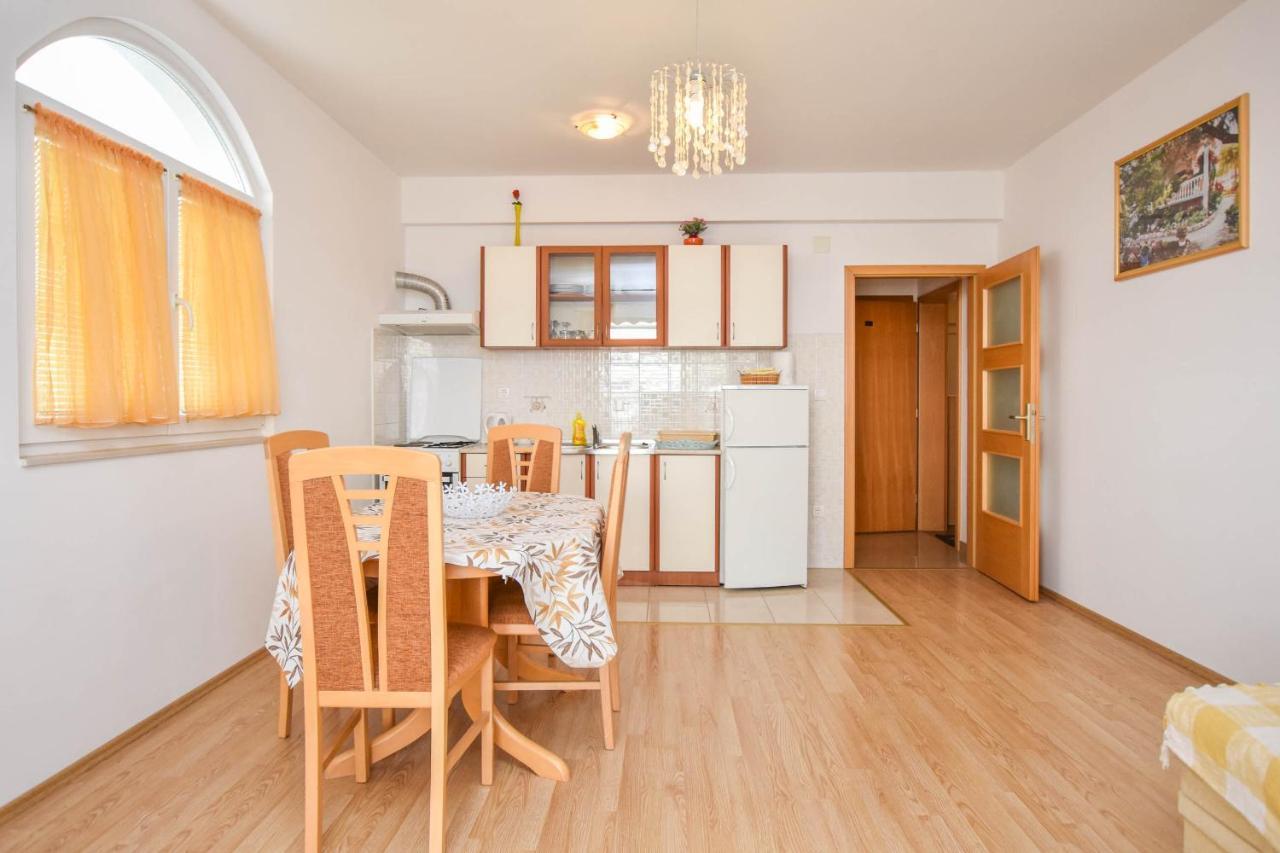 Apartments Dandelion Biograd Na Moru Extérieur photo