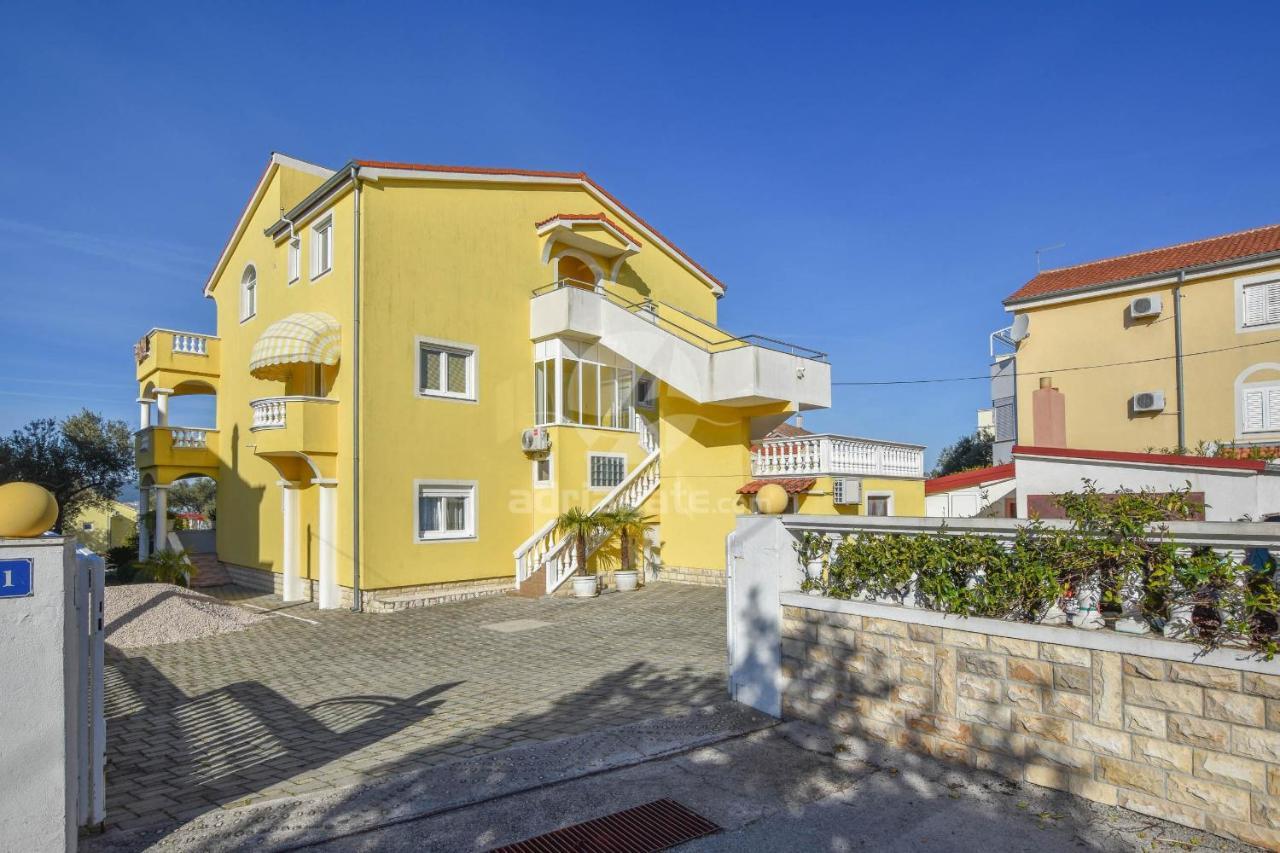 Apartments Dandelion Biograd Na Moru Extérieur photo